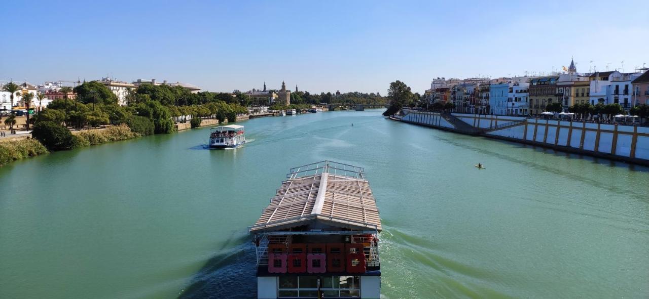Apartamento Con Vistas Al Rio Guadalquivir En Triana, Sevilla Extérieur photo